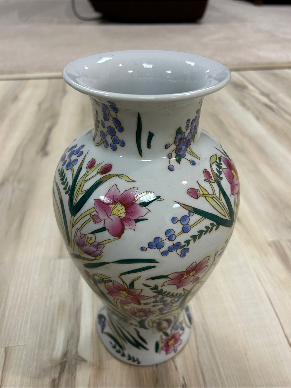 online marketplaces as a "12-inch Chinoiserie floral decorative vase image 2